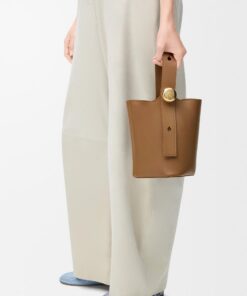Mini Pebble Bucket Bag - Oak