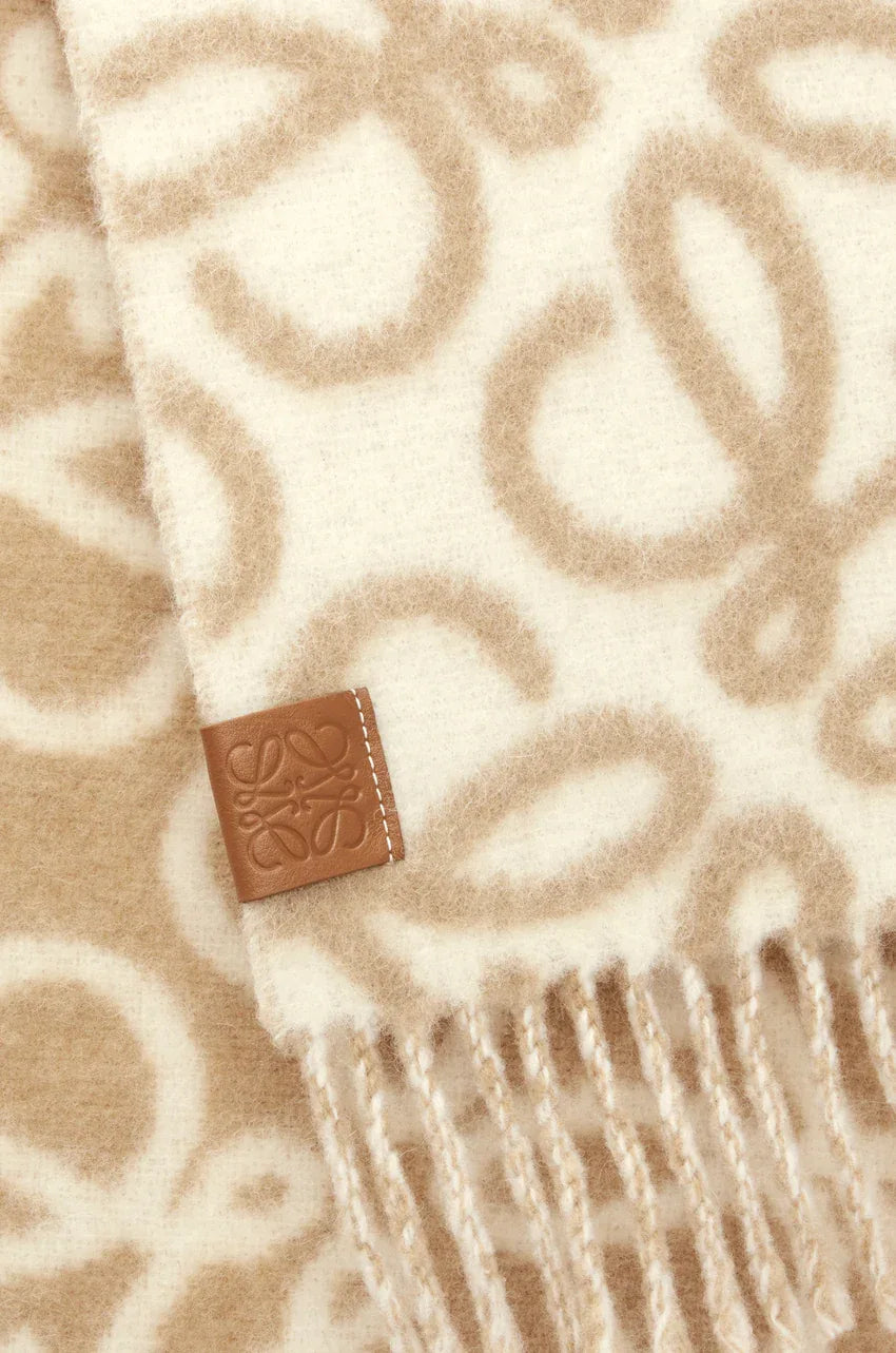 Alpaca Wool Blend Scarf Beige/white