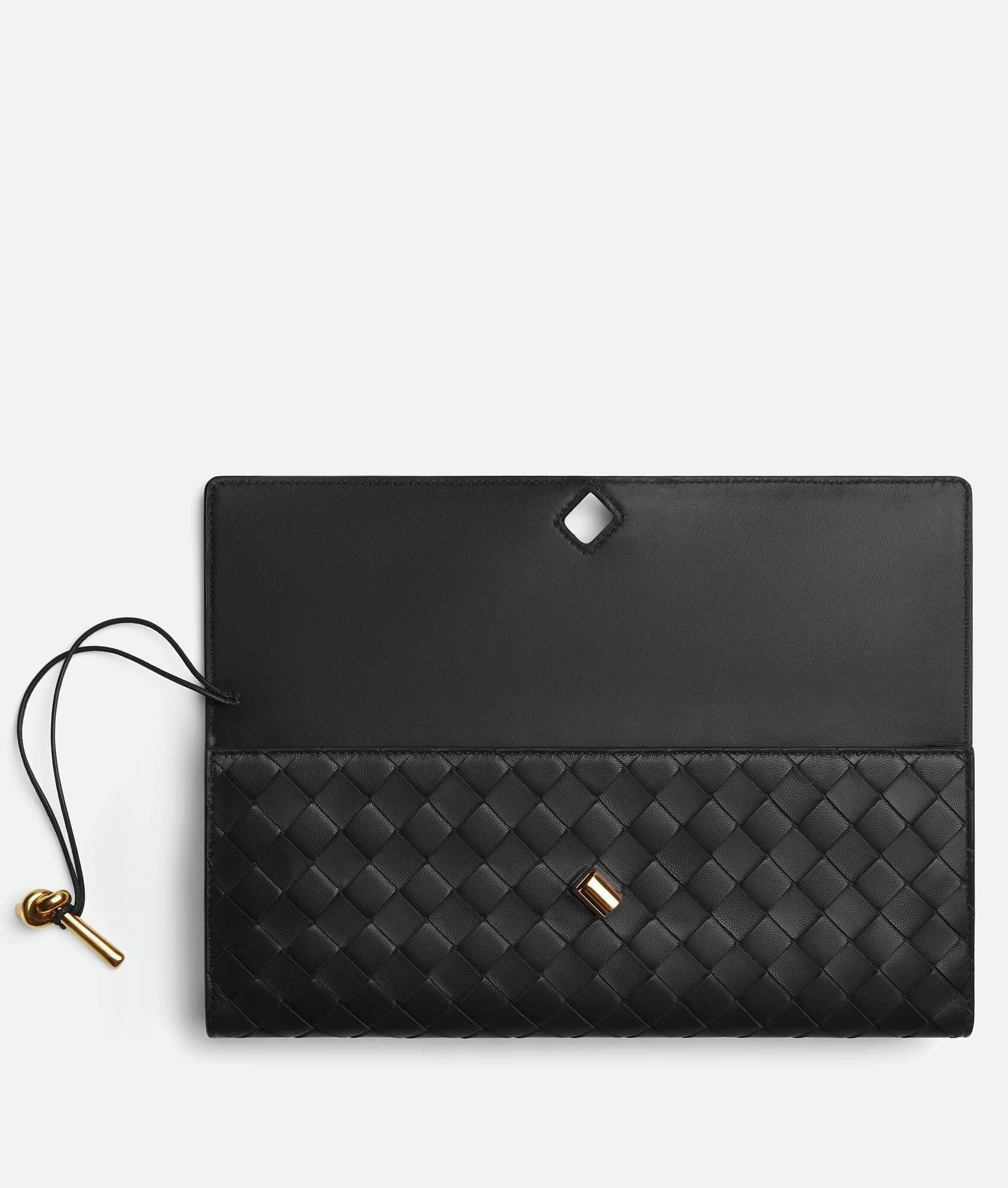 Andiamo Clutch Black