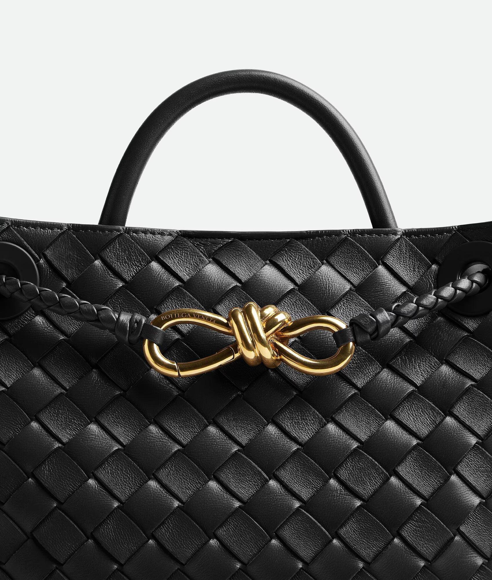 Small Leather Black
