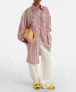 Intrecciato Leather Clutch Pouch