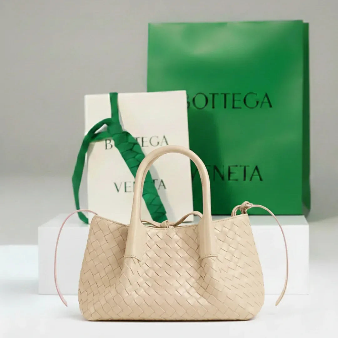 Small Leather Crossbody Bag Ecru/Matcha