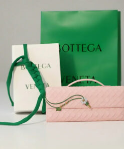 Leather Clutch Rose