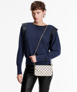 Chain Pochette Bag